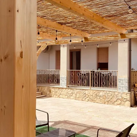 Chiru-guest House Holiday home *