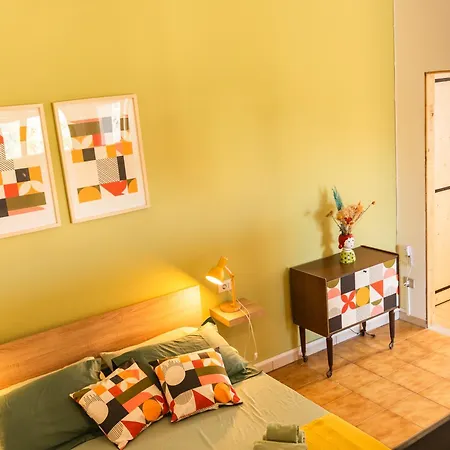 Chiru-guest House Holiday home Giba