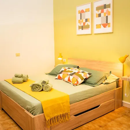 Chiru-guest House Holiday home *
